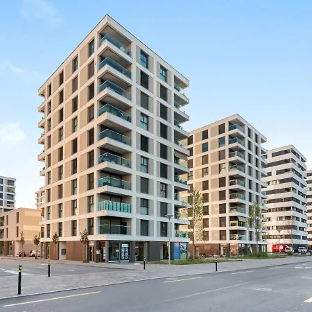 Loctowers A4-4-2 By Interhome شقة لوكارنو